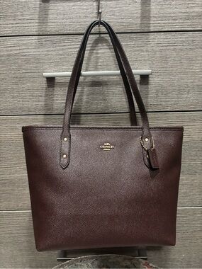 COACH Mini City Zip Tote in Oxblood Crossgrain Leather